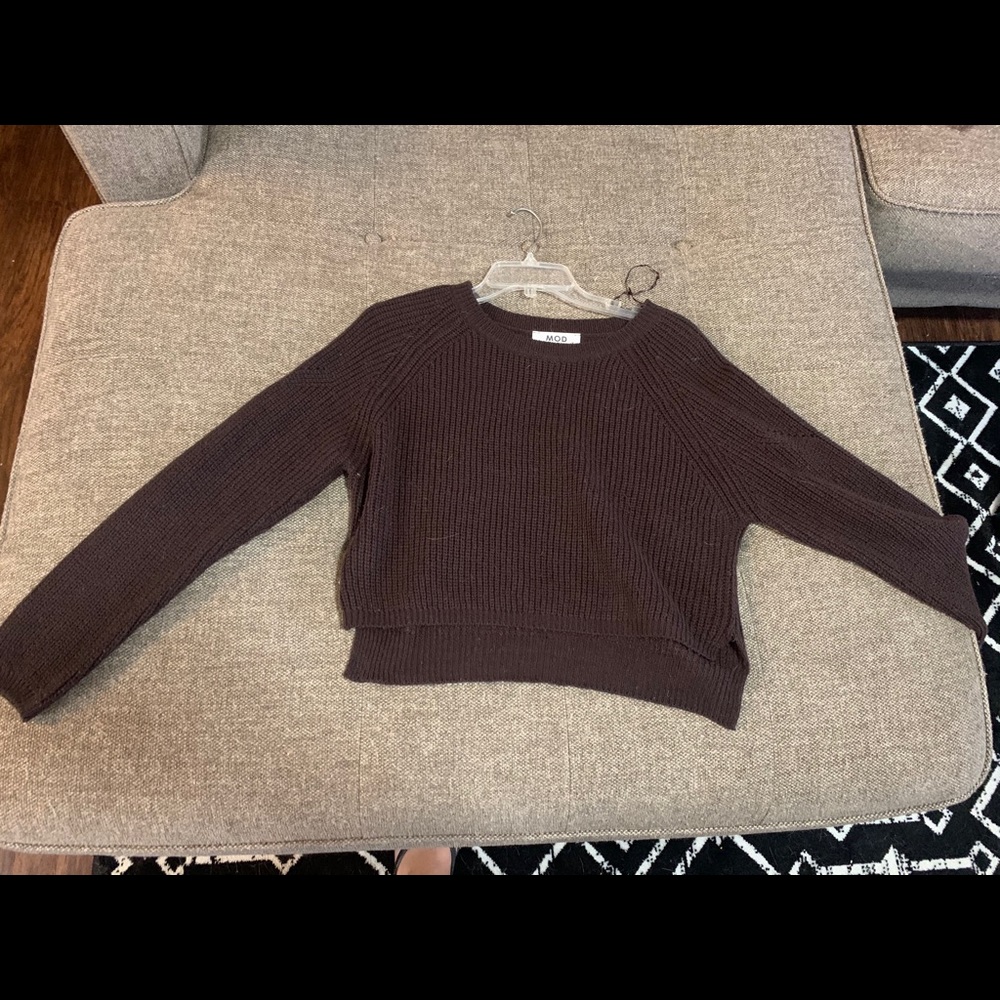 Cropped sweater